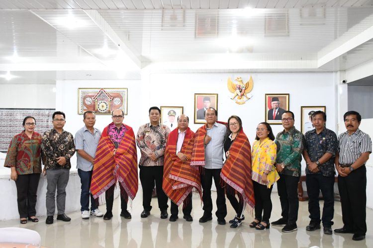 Bupati Samosir Dan Dirjen Kemendagri Bahas Peningkatan Pengelolaan