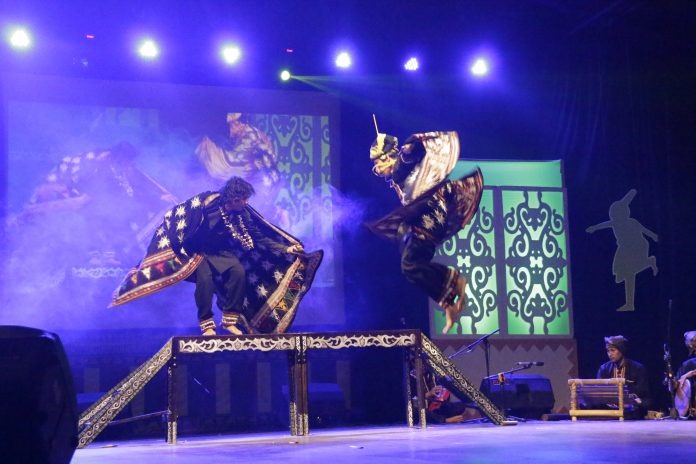 Tari Sining dan Gutel Warisan Budaya Tak Benda