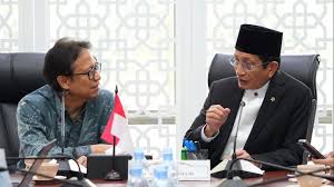 Kemenkes dan Kemenag Kolaborasi Lakukan Kesehatan Gratis di Pesantren dan Madrasah