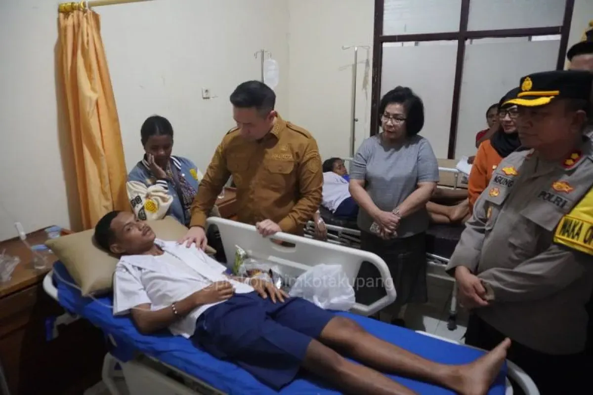 Makan Bergizi Gratis Kembali Makan Korban, 215 Siswa di Kupang Keracunan