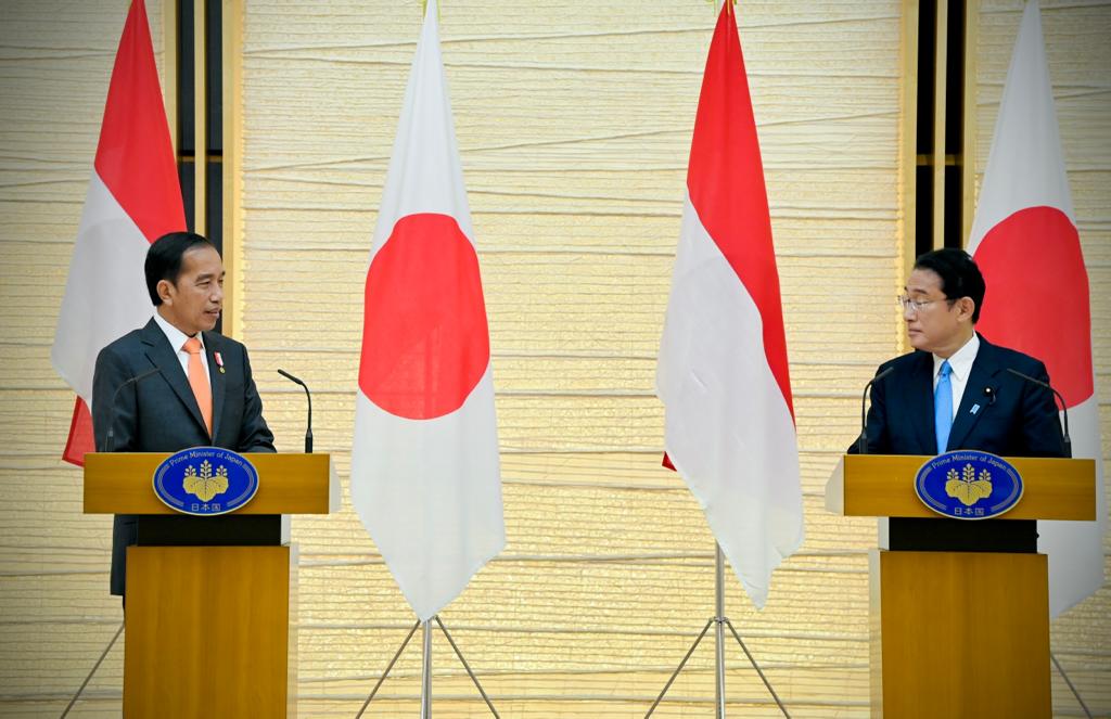 Presiden Jokowi dan PM Jepang Fumio Kishidaa Sepakati Kerjasama Investasi di KTT G20