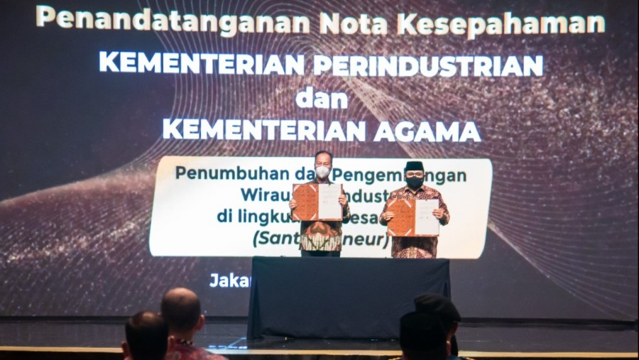 Kemenag dan Kemenperin MoU Pengembangan Wirausaha Mandiri Pesantren