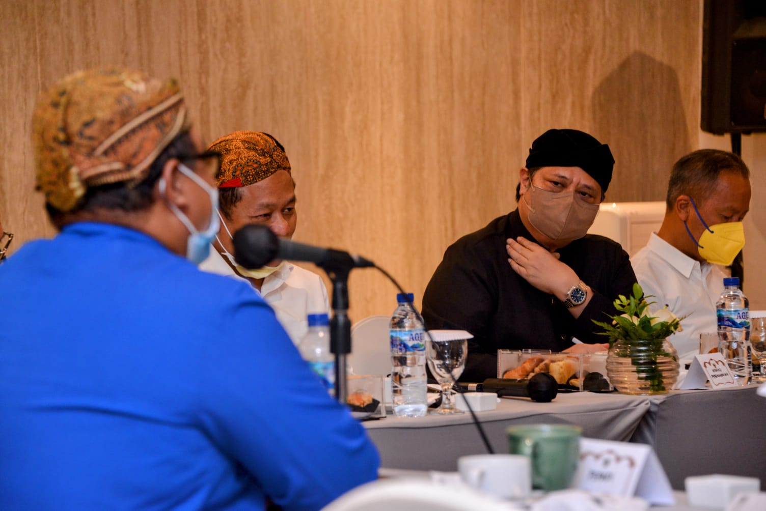 Pemberian Insentif untuk Seniman Pedalangan dan Mendorong Kombinasi Bahasa Dipertimbangkan