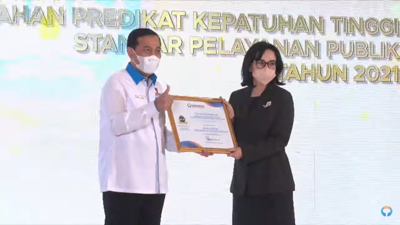 Penghargaan Top 5 Kepatuhan Tinggi Standar Pelayanan Publik 2021