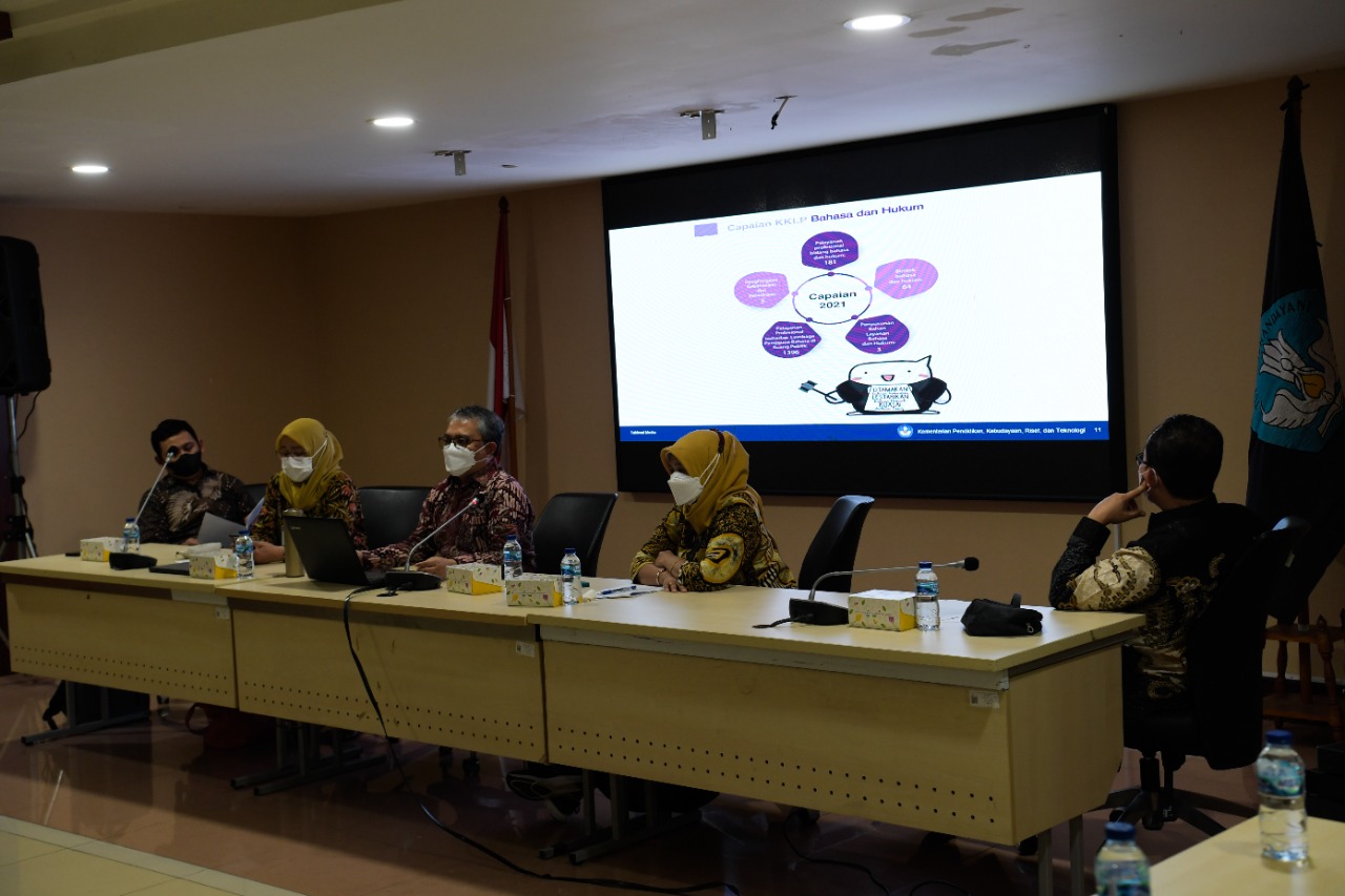 Badan Bahasa Tetapkan Vaksin Sebagai Kata Paling Mendominasi Tahun 2021