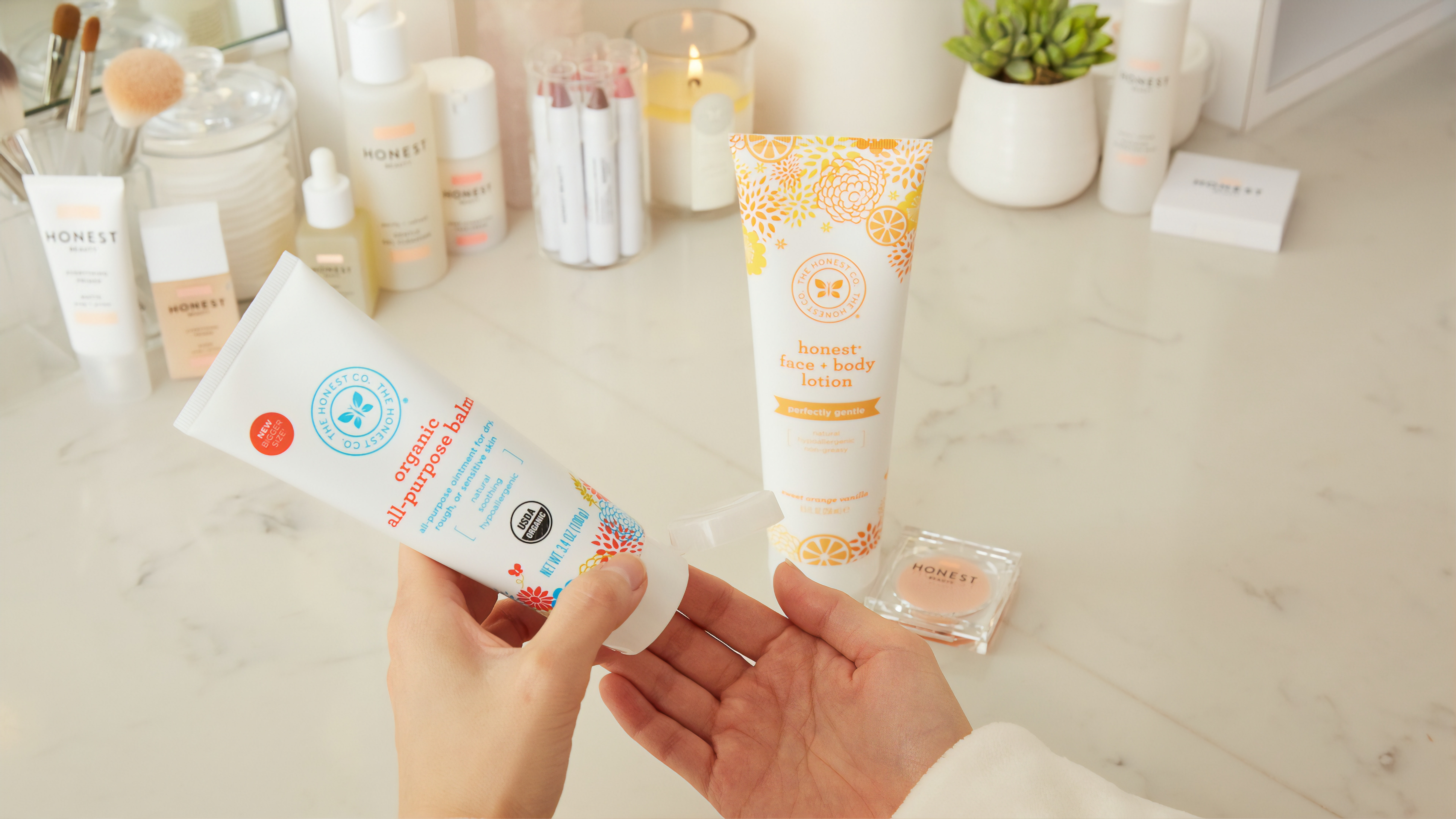 Tips Memilih Sunscreen yang Tepat untuk Kulit Berjerawat