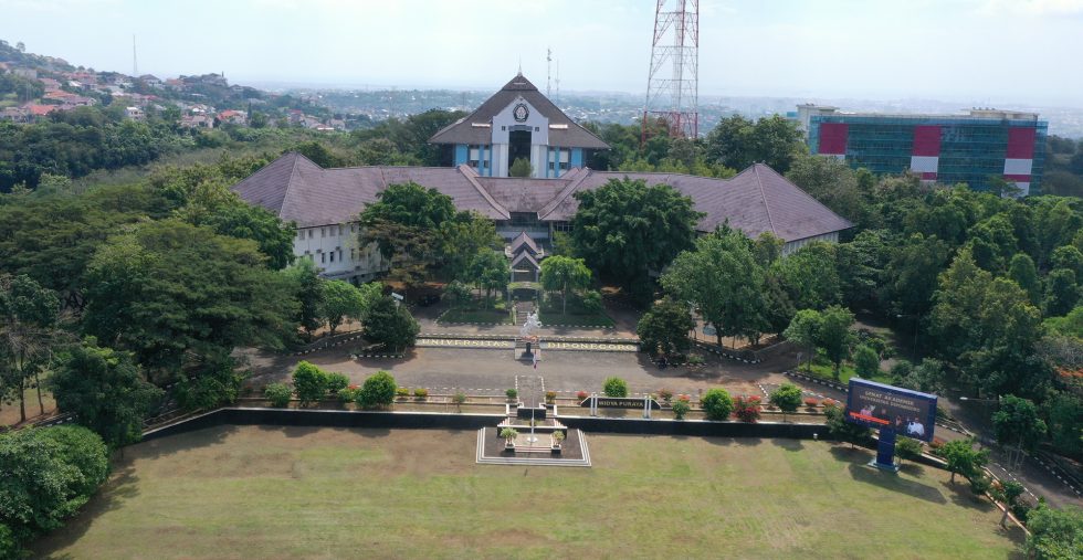 Banner Universitas Diponegoro