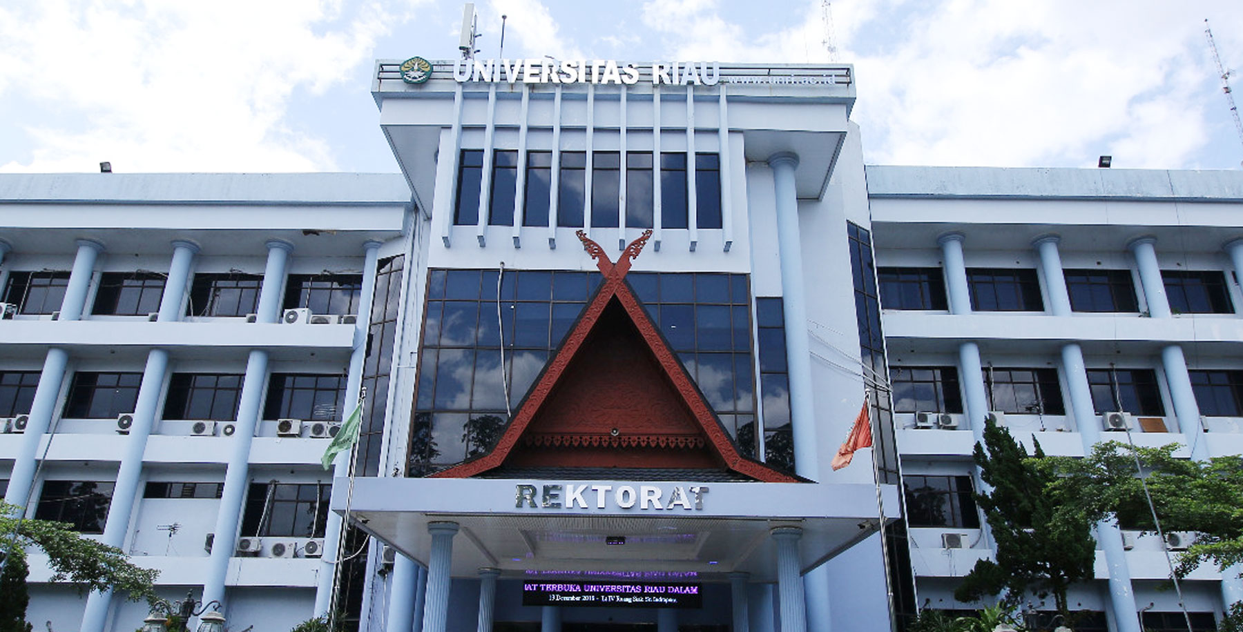 Banner Universitas Riau