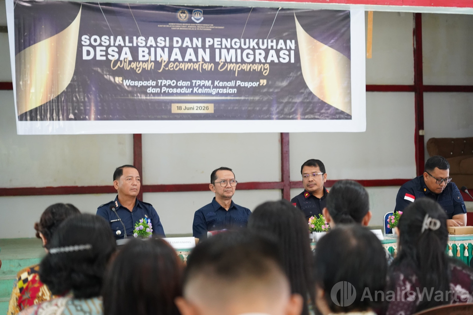 Imigrasi Putussibau Bentuk Enam Desa Binaan di Empanang, Fokus Cegah Calo Paspor