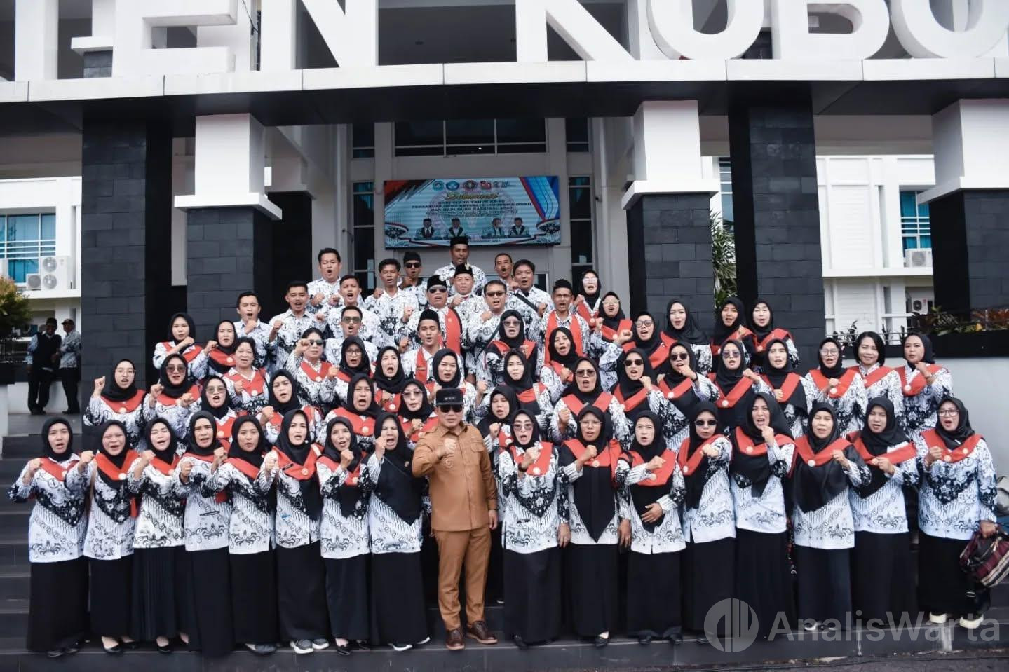 Di Tengah Anggaran Ketat, Guru di Kubu Raya Tetap Dapat TPP Penuh