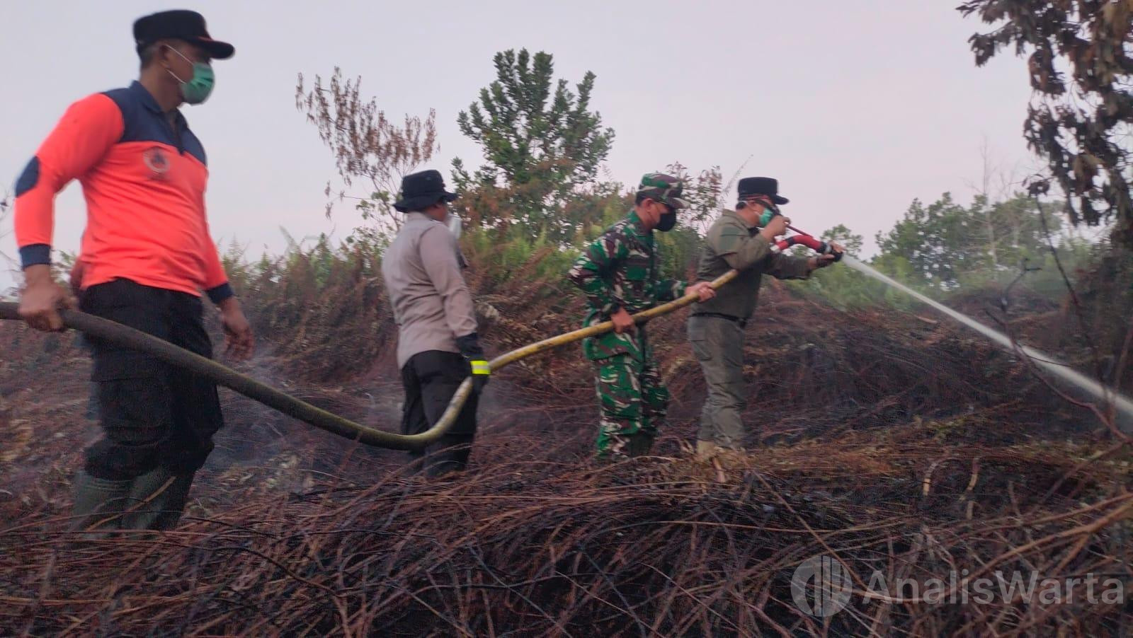 Bukan Sekadar Tradisi, Gotong Royong Jadi Senjata Kubu Raya Hadapi Karhutla
