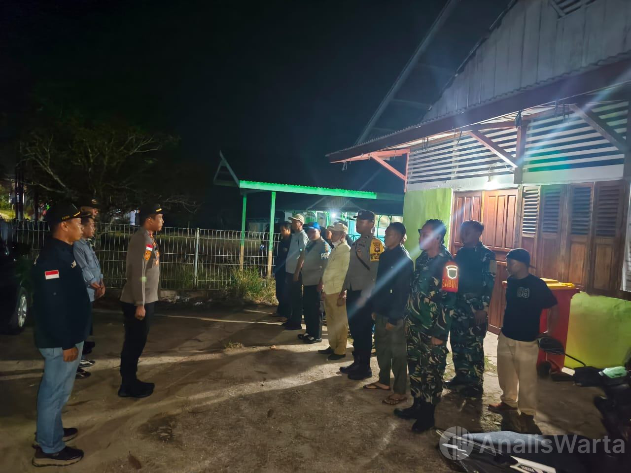Aparat Grebek Tempat Hiburan di Riam Panjang Pengkadan, Puluhan Liter Miras Disita