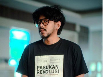 Ferry Irwandi: Mantan ASN Kemenkeu yang Berlabuh di Malaka