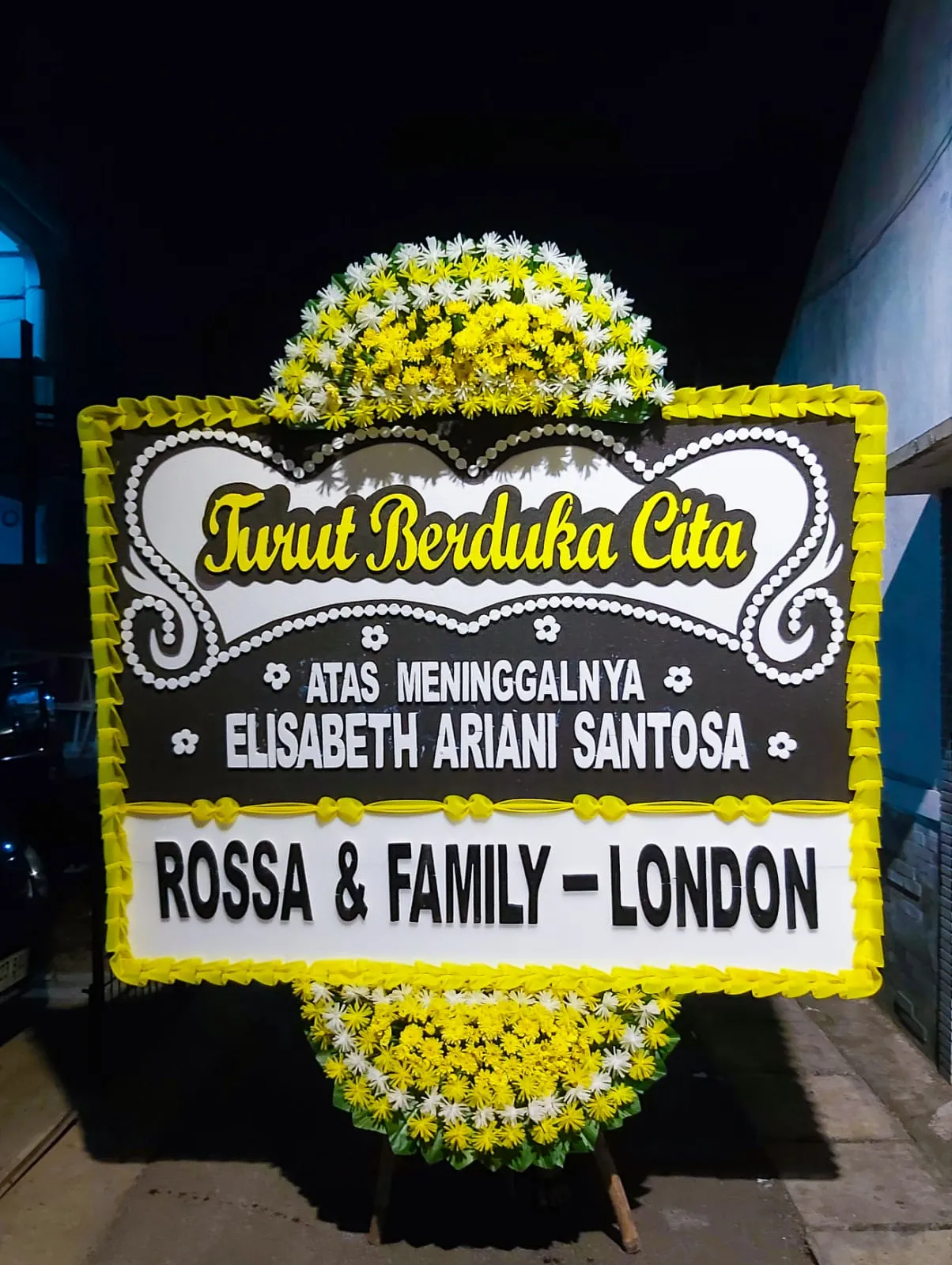 Toko Bunga Pluit | Jual Bunga Papan Duka Cita