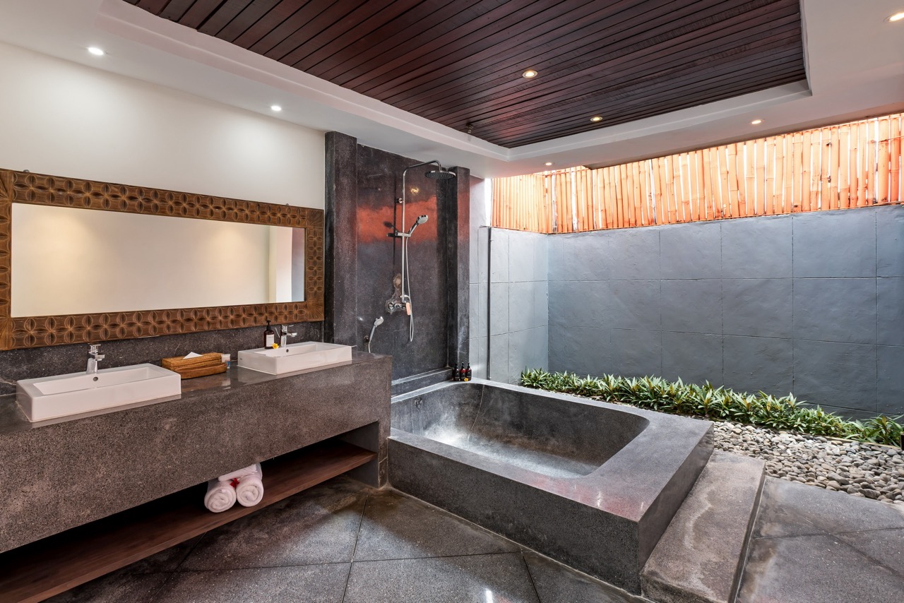 17 Andaman Bedroom E10 Large