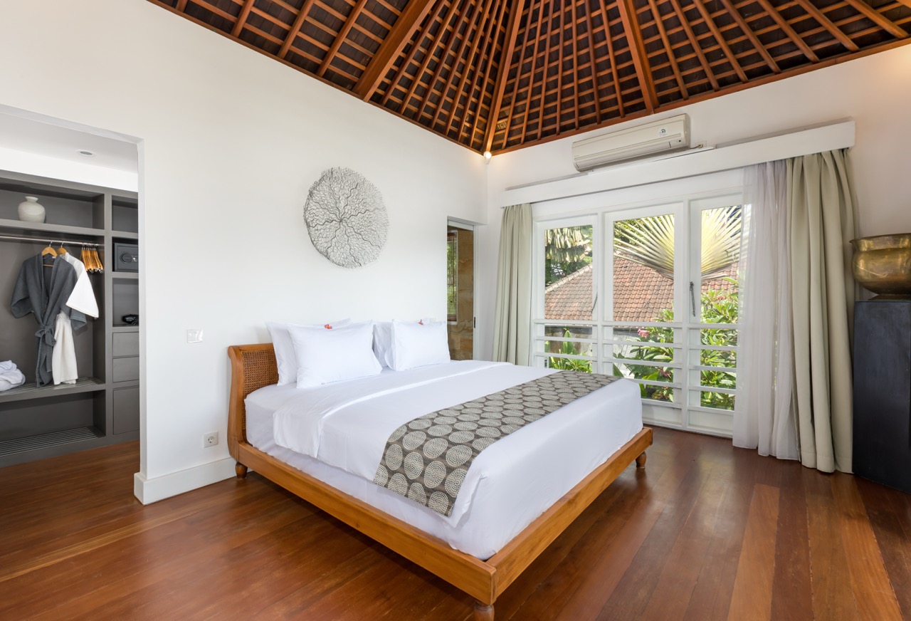 15 Kerta Rama Bedroom E01 Large