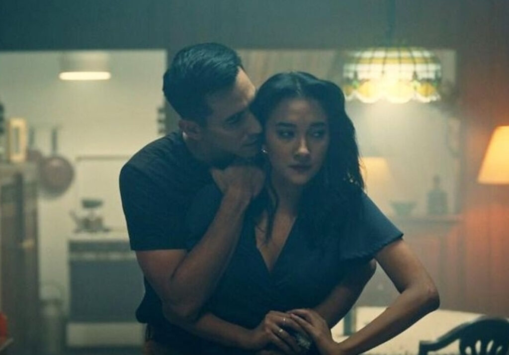 Review dan sinopsis film Possession: Kerasukan (2024) tentang wanita yang dijadikan objek seksual laki-laki.