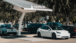 5. Tantangan dalam Implementasi CEMS di Industri Otomotif

Canva