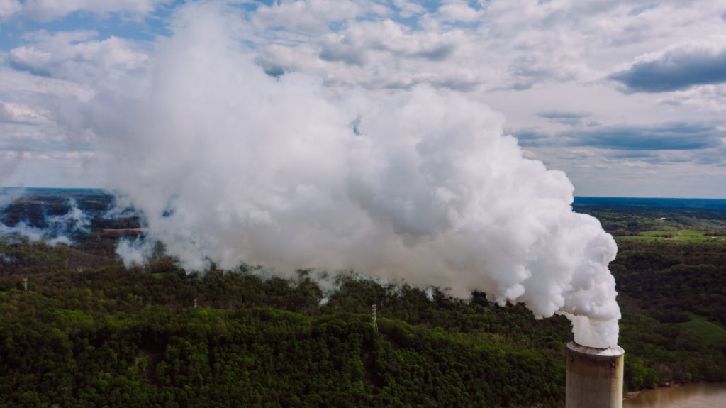 https://www.pexels.com/id-id/foto/laut-alam-langit-samudra-4394367/