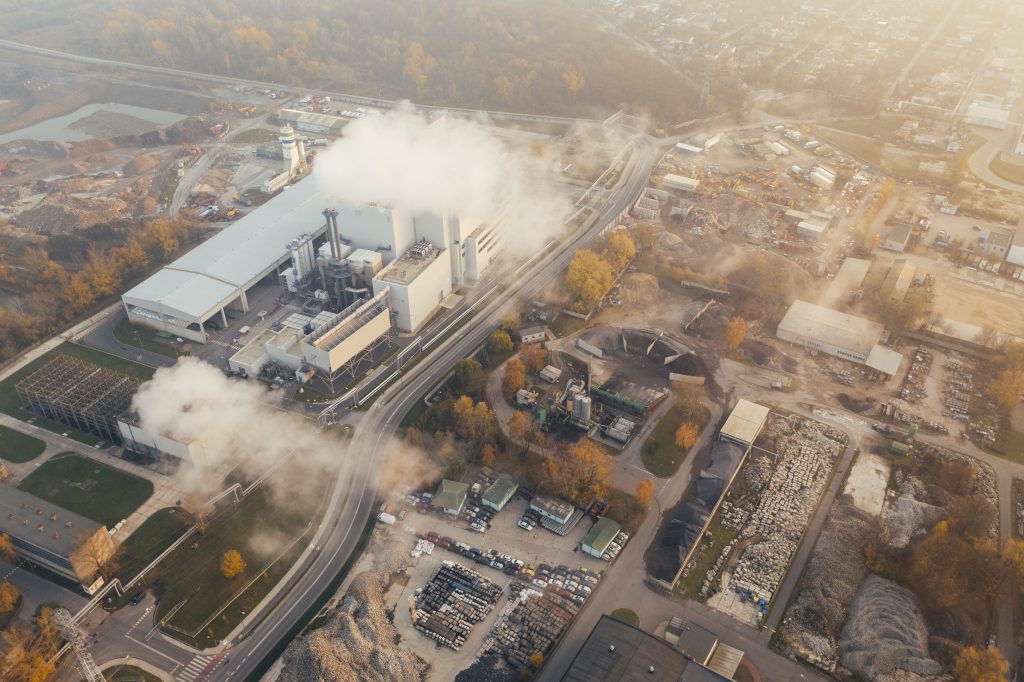 CEMS.id: Solusi Lingkungan yang Terpercaya melalui Instalasi CEMS
Foto oleh Marcin Jozwiak: https://www.pexels.com/id-id/foto/asap-putih-keluar-dari-gedung-a-3634730/