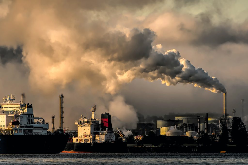 Photo by Chris LeBoutillier: https://www.pexels.com/photo/a-smokestack-emission-of-an-industrial-exhaust-pipes-6675078/

Kesimpulan