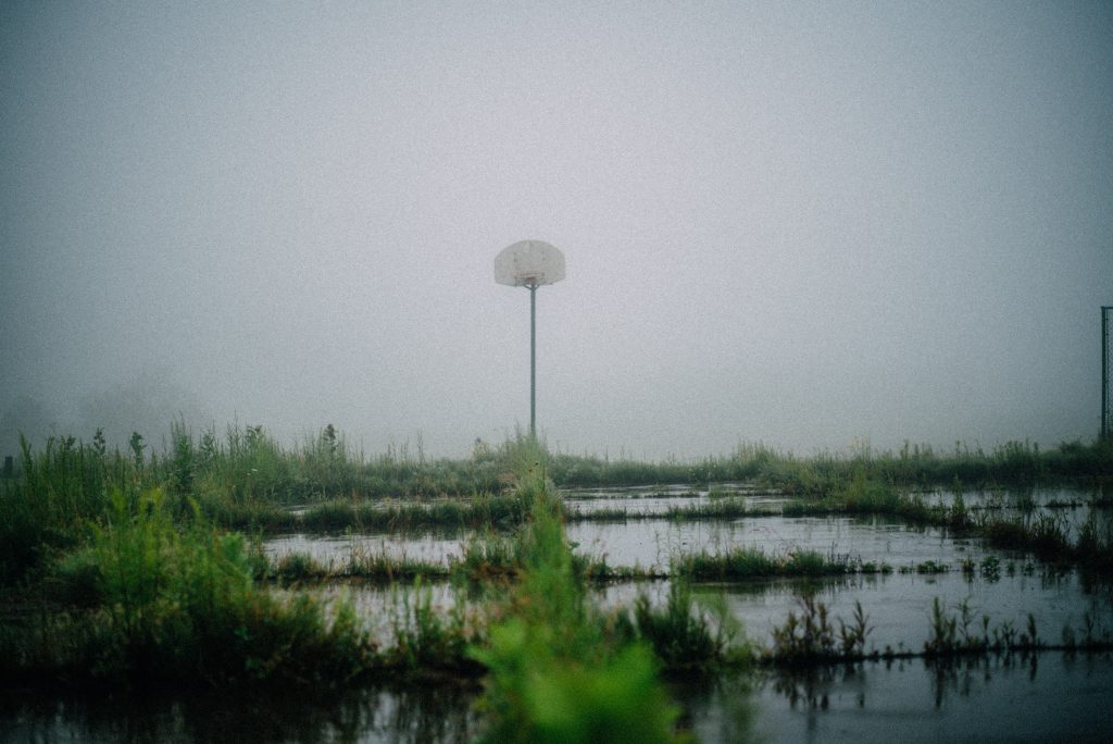 Photo by Harrison Haines: https://www.pexels.com/photo/body-of-water-surrounded-with-grass-3122812/

Implementasi Sensor GPS dalam Manajemen Banjir