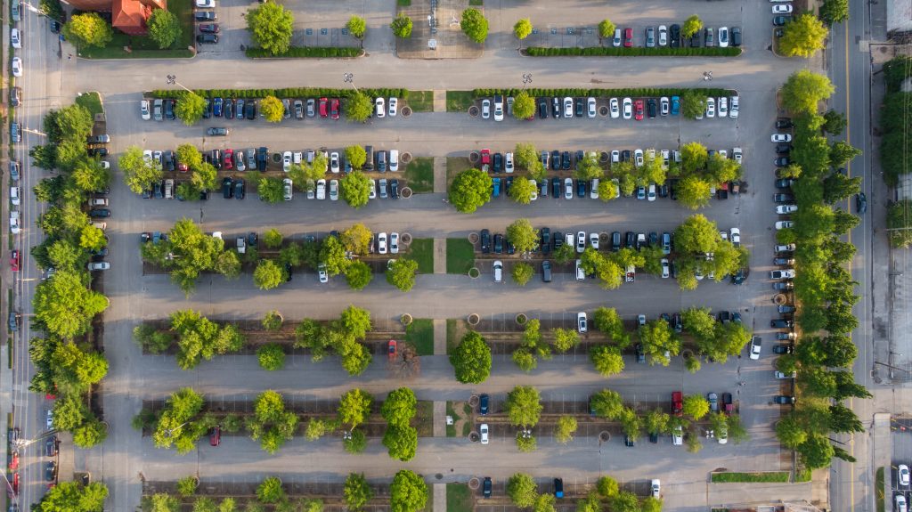 Photo by Kelly    : https://www.pexels.com/photo/top-view-photo-of-cars-on-parking-lot-2655864/

Kesimpulan