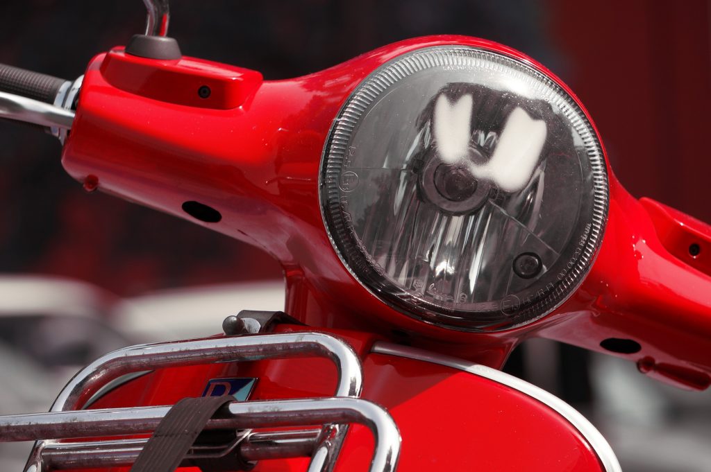 Photo by Pixabay from Pexels: https://www.pexels.com/photo/red-vehicle-motor-scooter-vespa-56889/

How Current Sensors Work