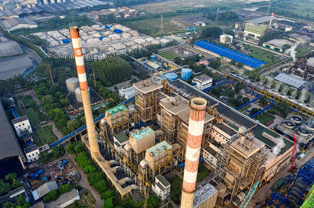 Photo by Tom Fisk: https://www.pexels.com/photo/aerial-photo-of-an-industrial-area-5099272/

Meningkatkan Kualitas dan Konsistensi Produksi