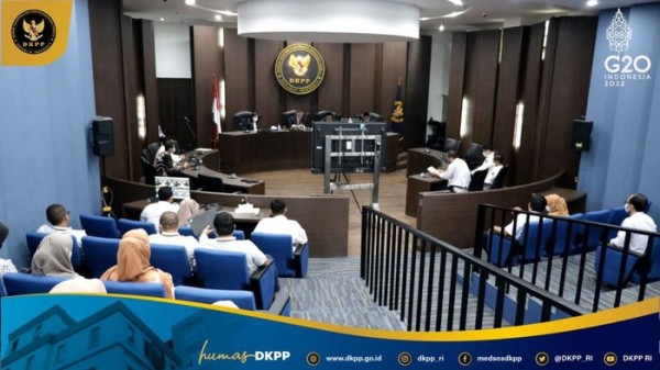 Ketua KPU di NTB Disanksi Usai Nikah Siri Tanpa Izin Pengadilan