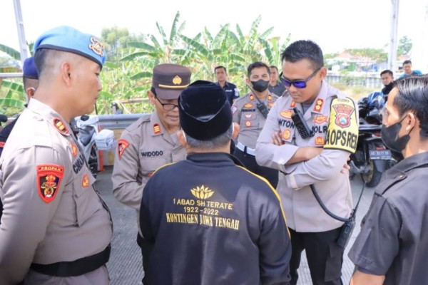 Petugas Gabungan Bersiaga untuk Perayaan Seabad Pencak Silat PSHT