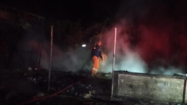 Rumah di Eromoko Wonogiri Dilahap Api Usai Penghuni Bakar Sampah di Kamar