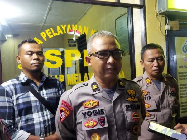 Bersihkan Sumur Peninggalan Belanda, Warga di Pandeglang Temukan Bom