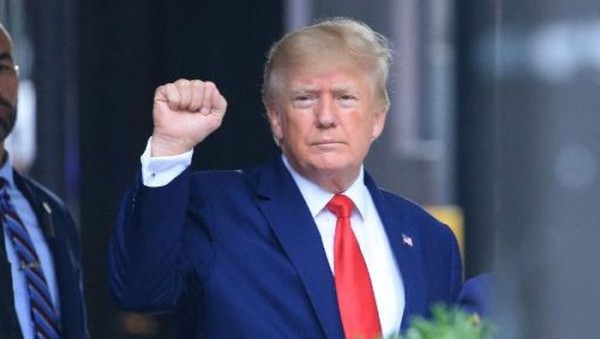 Gugat CNN Atas Pencemaran Nama Baik, Trump Tuntut Ganti Rugi Rp 7,2 T