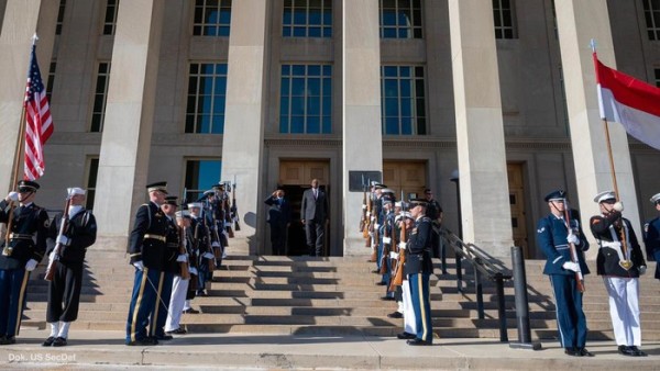 Menhan Prabowo Bertemu Menhan AS Lloyd Austin di Pentagon