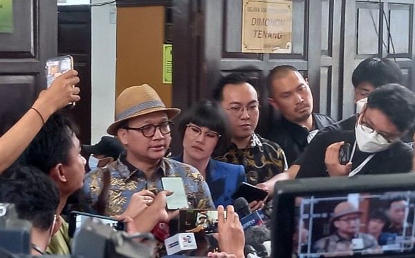 Dakwaan Jaksa tidak Cermat, Tim Hukum Minta Arif Rachman Dibebaskan