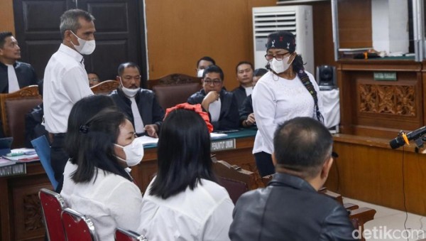 Ayah Tak Habis Pikir Yosua Tewas Ditembak: Padahal Sambo Ini Polisinya Polisi