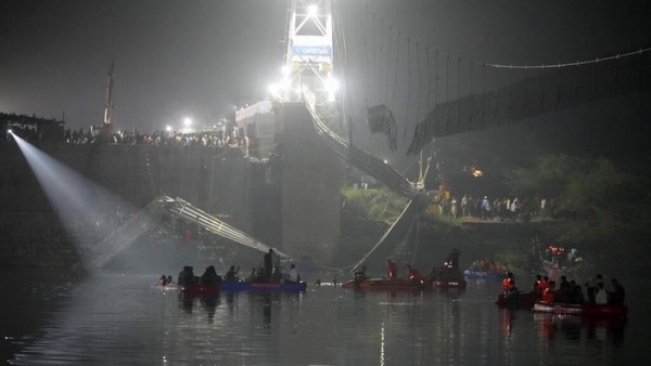 Buntut Ambruknya Jembatan Gantung di India, 9 Orang Ditangkap