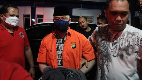 Penyidik Serahkan Kembali Berkas Teddy Minahasa ke Kejaksaan Tinggi DKI