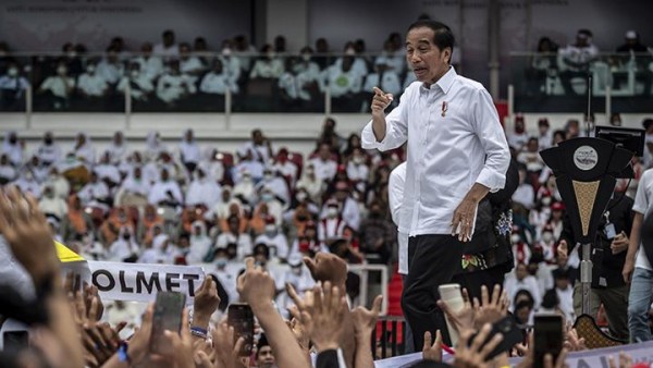 Jokowi Bicara Capres Rambut Putih dan Berkeriput, Zulhas: Airlangga Punya Banyak Kerutan