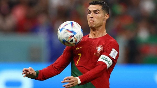 Ronaldo Dibayar Rp 3,26 Triliun oleh Al Nassr, Pecahkan Rekor Pemain Termahal di Dunia