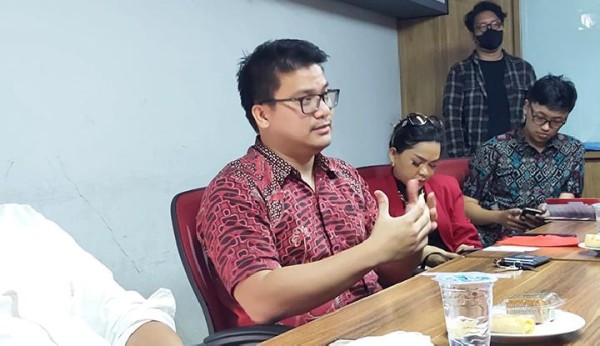 Mundur dari PSI, Michael Sianipar Sebut Telah Kritisi Anggaran Jumbo Lem Aibon dan Formula E Anies Baswedan