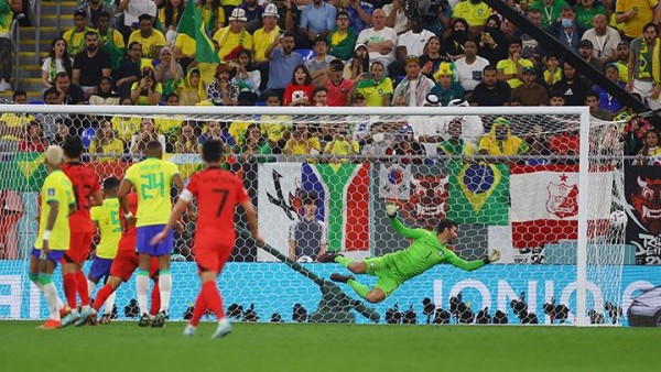 Babak II, Skor Akhir Brasil Kalahkan Korea Selatan 4-1
