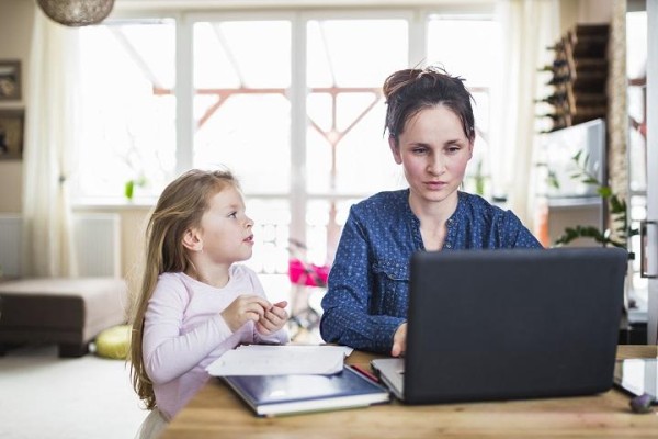 Tips Pola Makan untuk Memenuhi Kebutuhan Nutrisi Ibu Bekerja