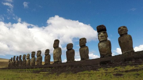 Kisah Patung Moai, Terjepit antara Peternakan Sapi dan Pelestarian Situs Arkeologi