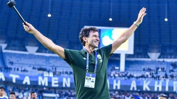 Persib Bandung vs Dewa United di Liga 1 2022/2023, Ini Fokus Luis Milla Untuk Perkuat Maung Bandung