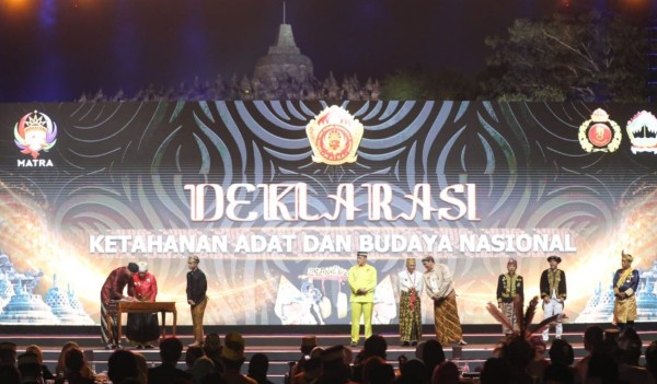 Raja & Sultan se-Nusantara Deklarasikan Komitmen Kebangsaan, Ganjar Merespons Begini