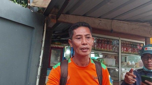 Petugas Kebersihan tak Terima Dipecat Tanpa Pesangon, Buntut Pergub Heru Budi Hartono Soal PJLP