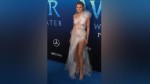 Gaun Heidi Klum di Premiere Avatar: The Way of Water seperti Air Mengalir