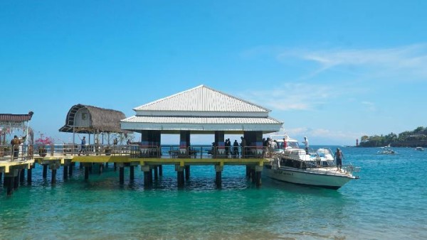 Jembatan Bergerak di Pelabuhan Nusa Penida Ambruk, 25 Orang Tercebur ke Laut
